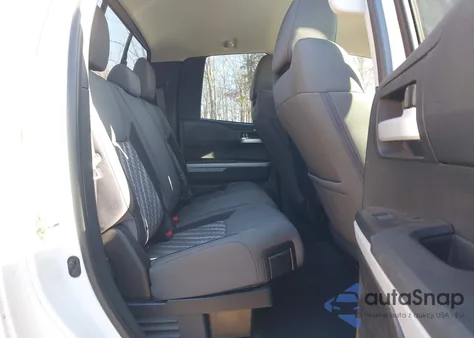 2019 Toyota Tundra Sr5 4.6L V8 z USA, uszkodzony, nr VIN 5TFRM5F11KX137743